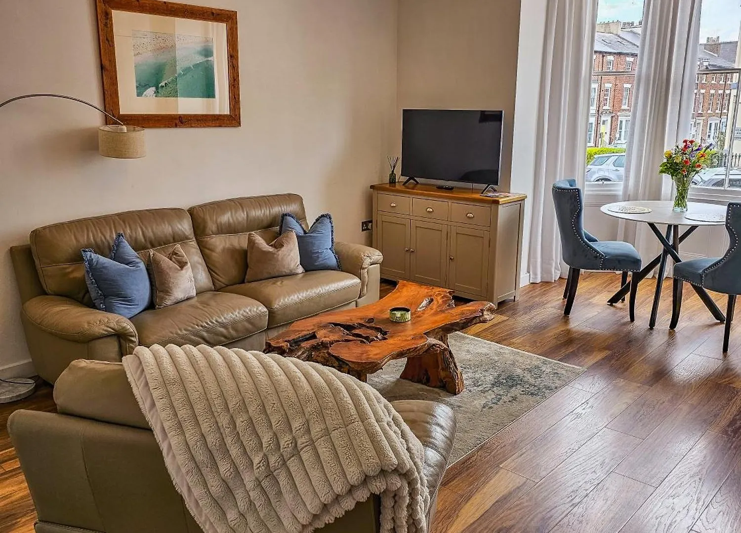 One Abbey Court Apartment Whitby